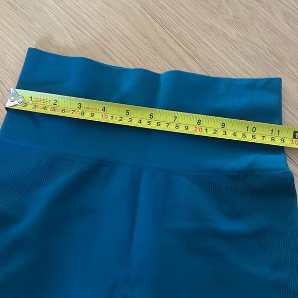 Set active sculptflex bike shorts size xs - Picture 6 of 6